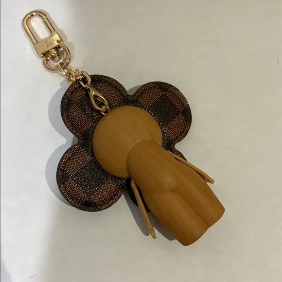 LV Fashion Vivienne Damier Checkered Flower Bag Charm - Picture 5 of 7